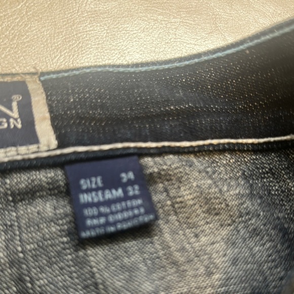 Blue Bootcut Jeans with Decorative Stitching - Picture 9 of 9